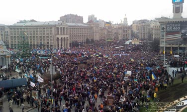 Фото Киева. Площадь Независимости, «Народное вече». «Евромайдан» 1 декабря 2013 года, около 14:30.