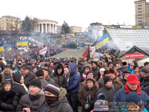 Фото Киева. Площадь Независимости. «Евромайдан» 19 января 2014 года, около 12:50.