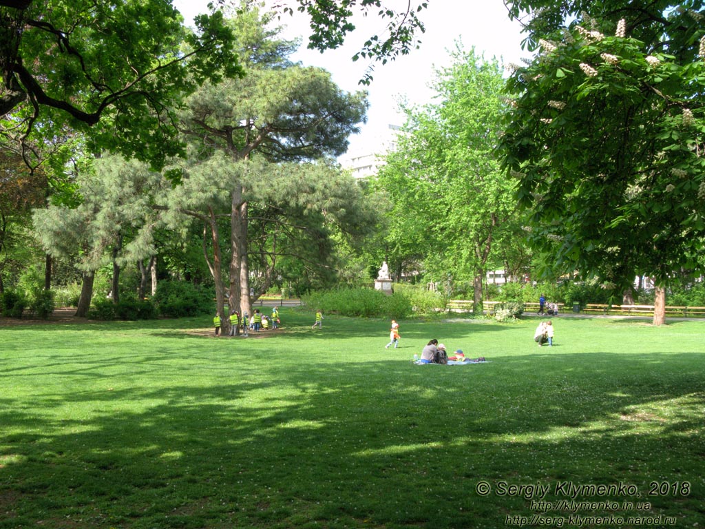 Вена (Vienna), Австрия (Austria). Фото. В Венском городском парке (Wiener Stadtpark).