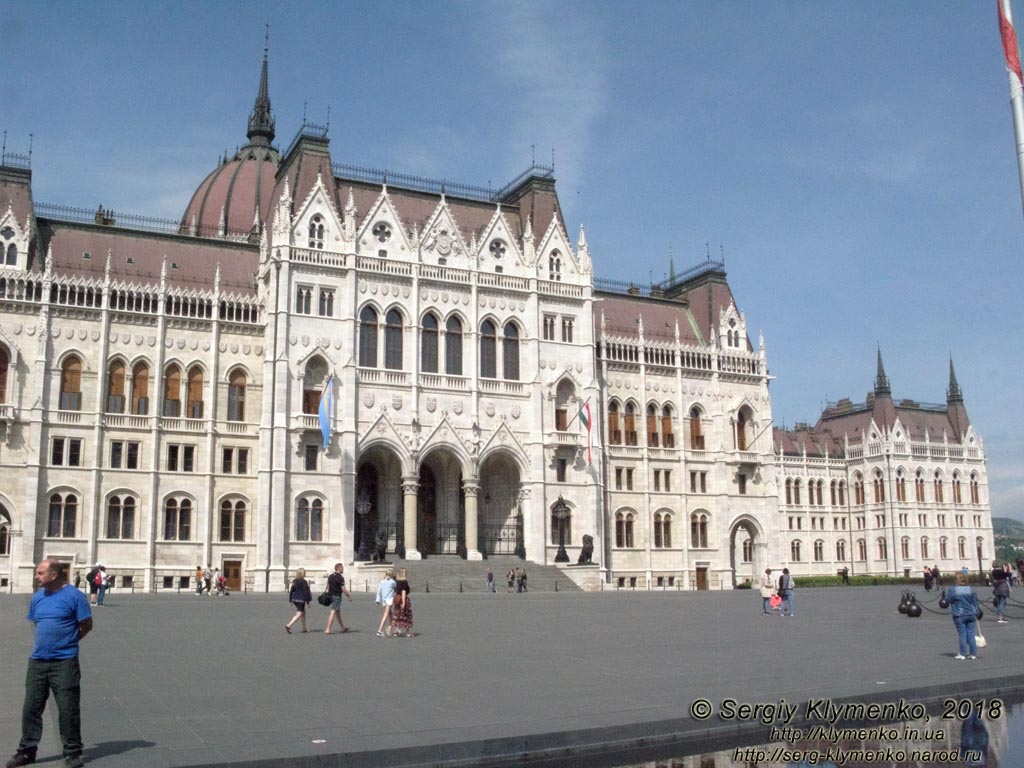 Будапешт (Budapest), Венгрия (Magyarország). Фото. Здание парламента Венгерии (Országház).