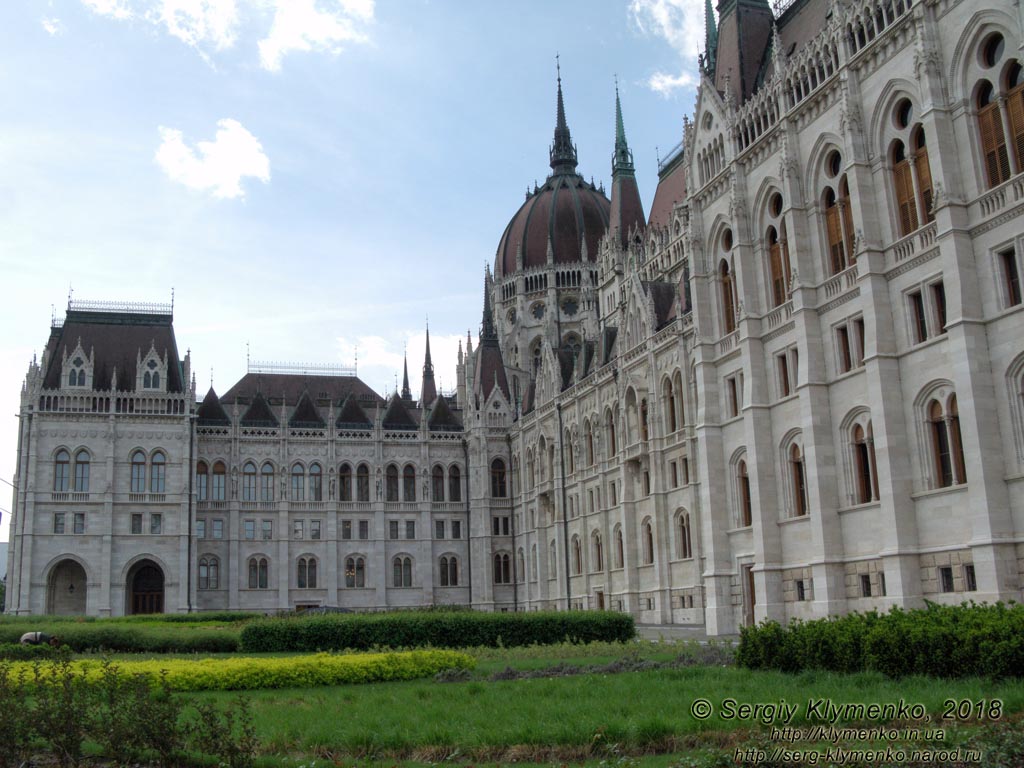 Будапешт (Budapest), Венгрия (Magyarország). Фото. Здание парламента Венгерии (Országház).