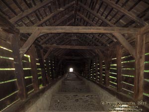 Румыния (România), город Сигишоара (Sighişoara). Фото. Крытая лестница на вершину холма (Scara Acoperită).