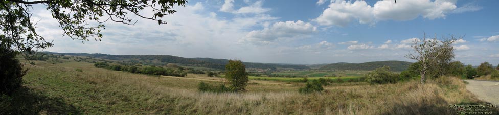 Румыния (România), панорама возле села Аполд (Apold, Mureș). Фото. Панорама ~150° (46°06'27"N, 24°50'27"E).