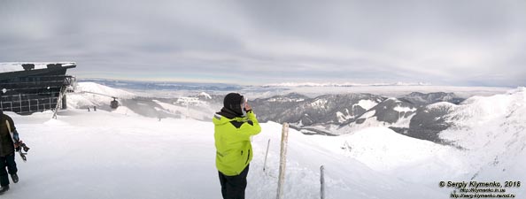 Словакия, горнолыжный курорт Ясна. Фото. На горе Хопок (Chopok), 2004 метра над уровнем моря. Северный склон (панорама ~120°).