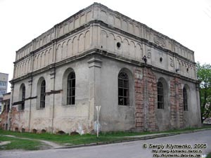 Броды. Фото. Большая синагога, памятник архитектуры, 1742 год.