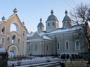 Броды. Фото. Храм Воздвижения Чесного Животворящого Креста Господнего (УГКЦ).