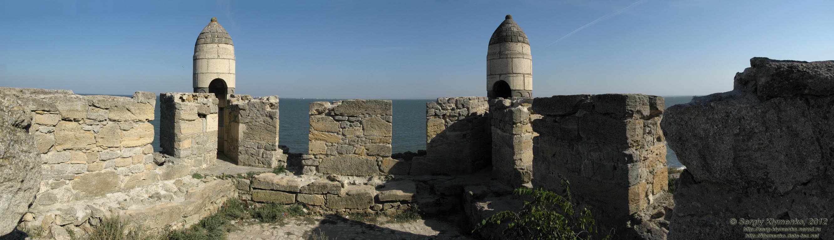 Крым, Керчь. Фото. Крепость Ени-Кале. Водяная башня, вид изнутри башни. Панорама ~120°.