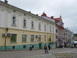 Львовская область. Дрогобыч. Фото. Историческая застройка центральной части Дрогобыча (начало улицы Трускавецкая).