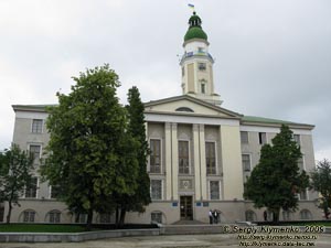 Львовская область. Дрогобыч. Фото. Городская ратуша (пл. Рынок, 1).