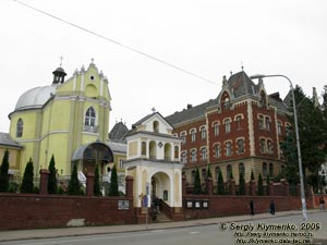 Львовская область. Дрогобыч. Фото. Монастырь святых Апостолов Петра и Павла (ул. Стрыйская, 1).