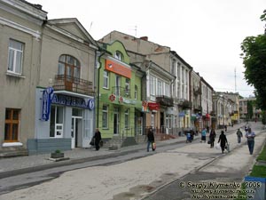 Тернопольщина. Бережаны. Фото. В центре города. По улицам старого города.