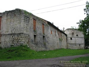 Тернопольщина. Бережаны. Фото. Замок, памятник архитектуры 1554 года.