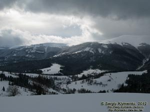 Закарпатская область, горнолыжный курорт Изки. Фото. Зимние карпатские пейзажи.