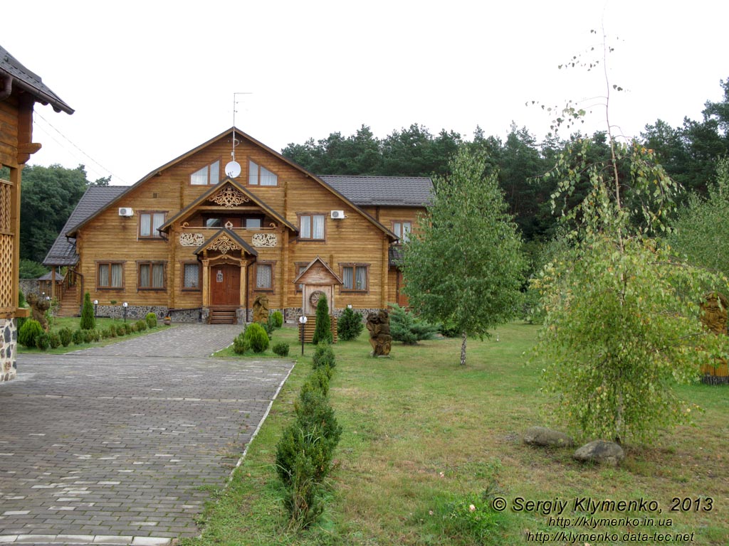 Ровенщина. Клевань. Фото. Ресторанно-гостиничный комплекс «Скольмо».