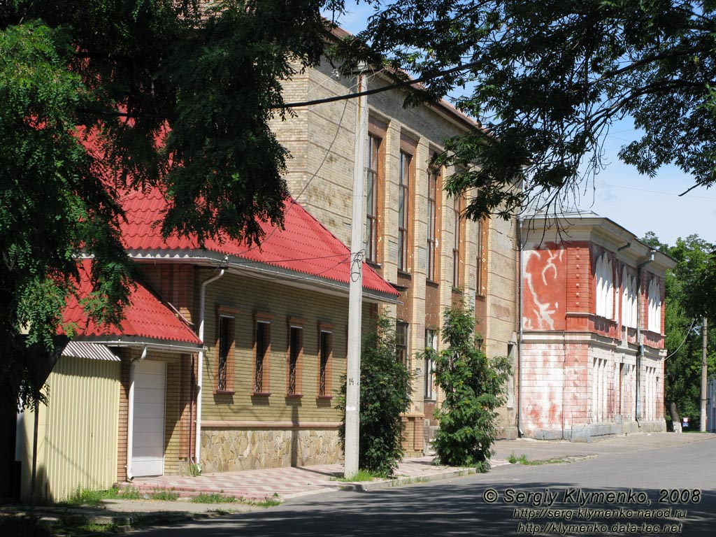 Фото Луганска. По улицам старого Луганска.