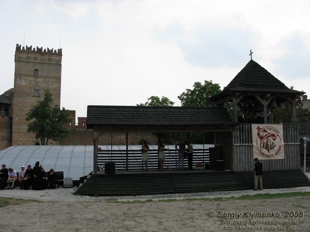 Луцк. Фото. Верхний замок. Конкурс звонарей «Благовест Волыни».