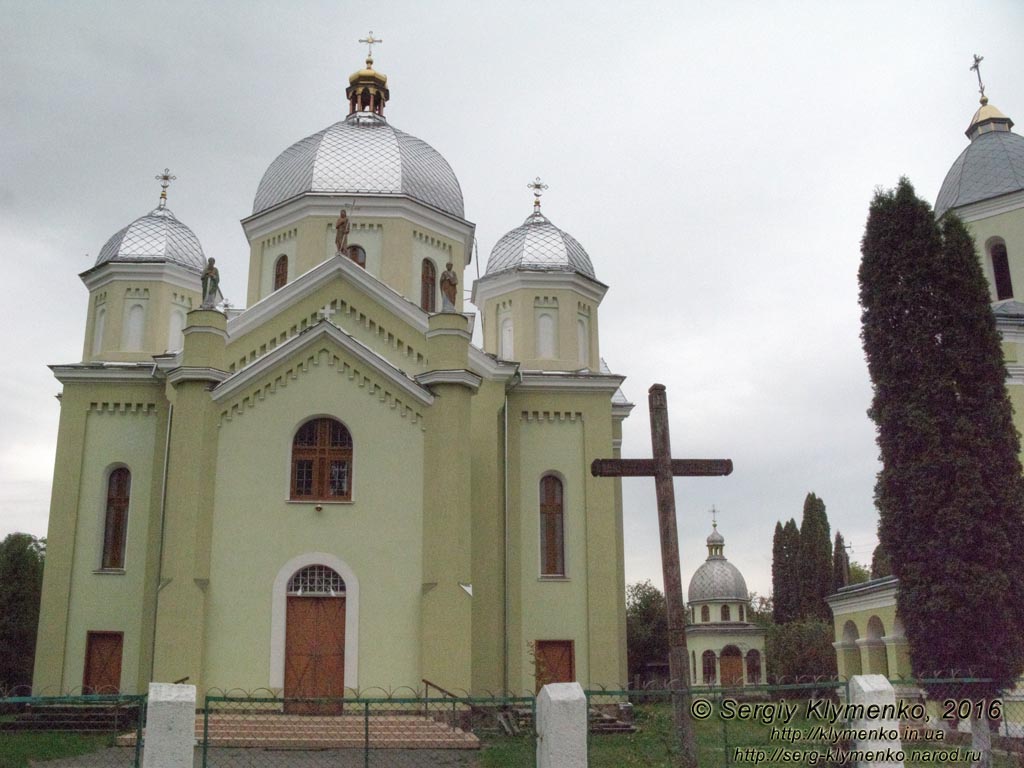 Львовская область. Олеско. Фото. Храм Успения Пресвятой Богородицы (49°57'44"N, 24°53'32"E), памятник 1885-1890 годов.