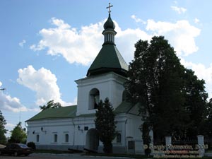 Переяслав-Хмельницкий. Колокольня (1745) Михайловской церкви.