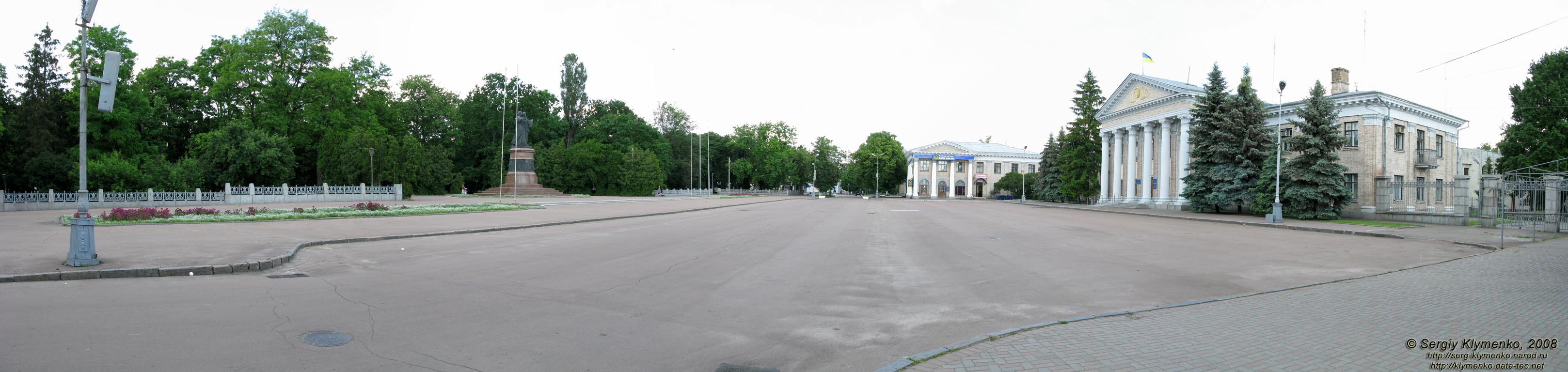 Переяслав-Хмельницкий. Площадь Богдана Хмельницкого (панорама ~ 180°).
