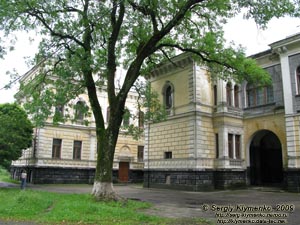 Львовская область. Сколе. Фото. Бывший дворец баронов Гредель в приселке Сколе - Демне.